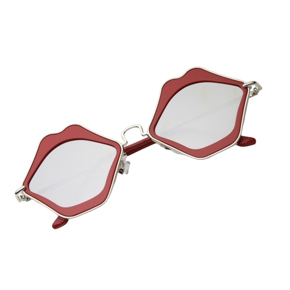 new Smooches Sunnies Metal Sunglasses ☻ Red Lip Shaped Frames ☻ Mirror Lenses ☻ - Picture 3 of 15